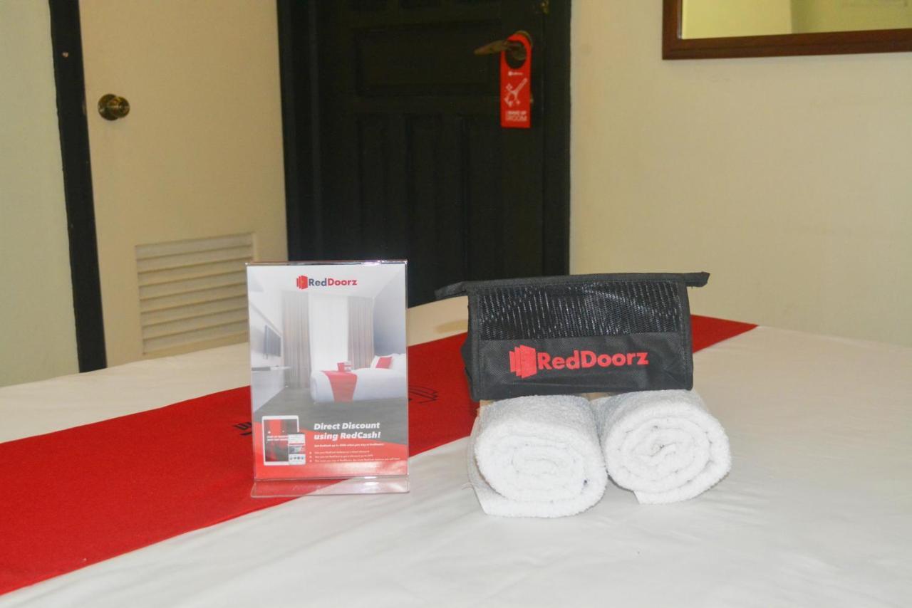 Reddoorz Near Sm Puerto Princesa Kültér fotó